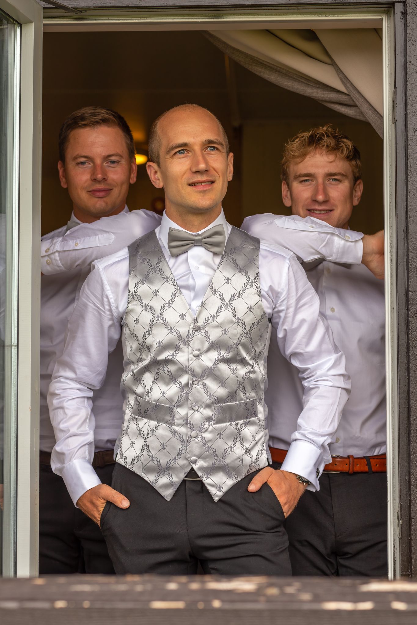 Fotograf, Bryllupsfotograf, Portrettfotograf, Konfirmasjoner, Headshots, Profilbilder, Landskapsfotograf, Personal Branding,